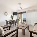 וילה Elios Estate For Large Groups *