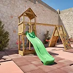 Elios Estate For Large Groups וילה