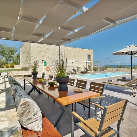 Elios Estate For Large Groups *